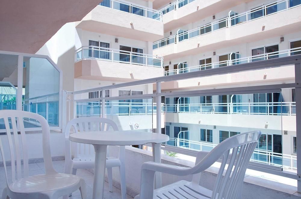 Apartamentos Vibra Jabeque Blue - Adults Only -New Opening 2025 Ibiza Eksteriør billede